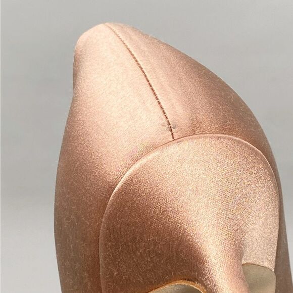 Manolo Blahnik Hangisi 70 Embellished Satin Pumps size 36 - Picture 9 of 13